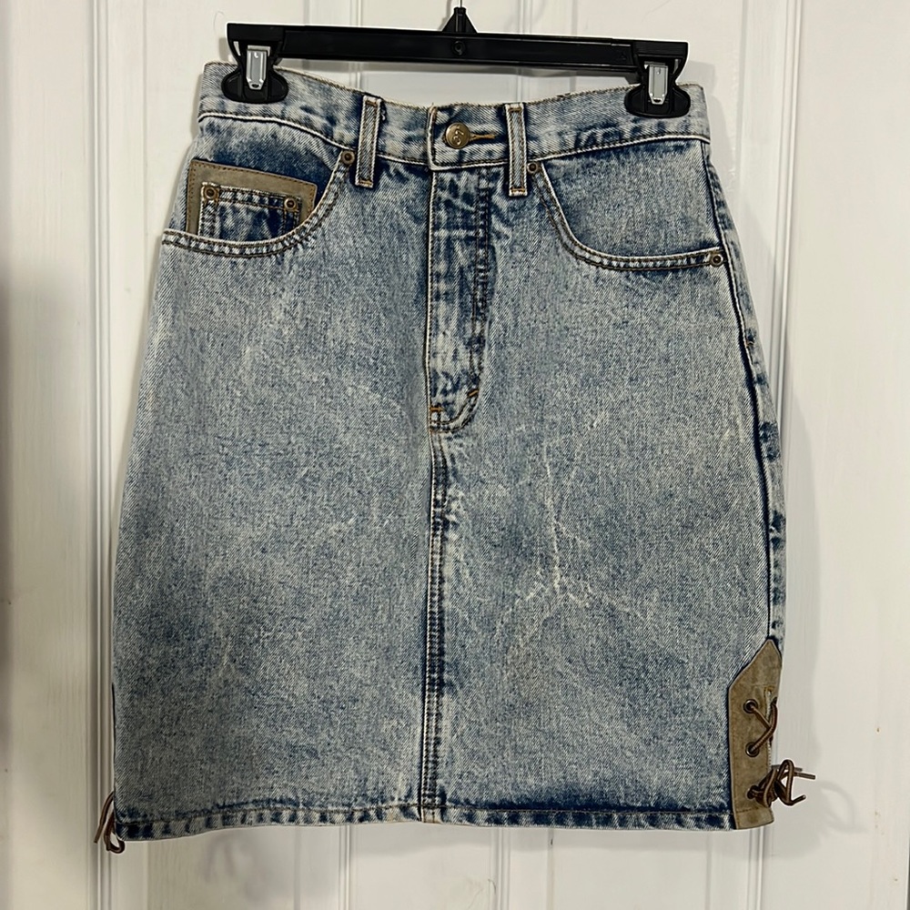 Vintage jean mini skirt